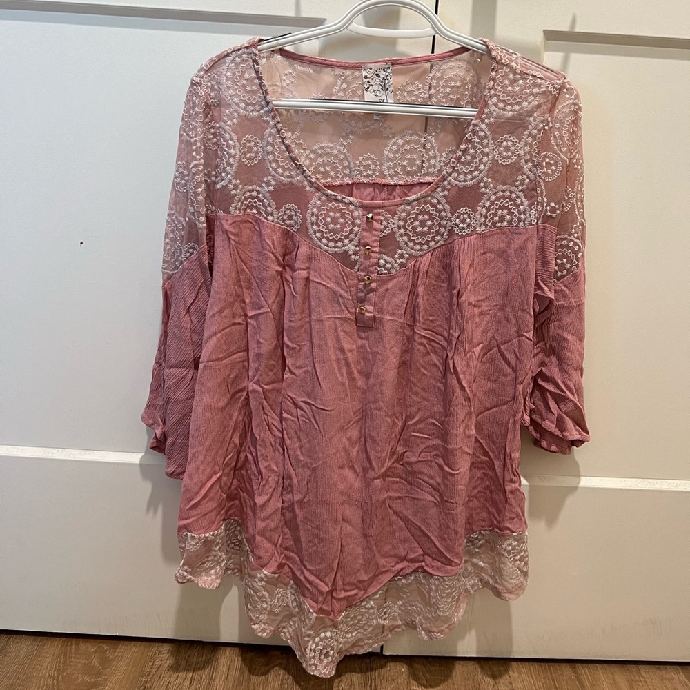 Naïf woman’s blouse size 1X